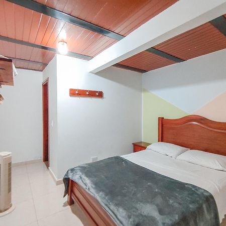 La Rosa Nautica Club Hotel Guaduas Ngoại thất bức ảnh